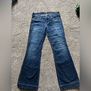 Bootcut jeans 7’s for all human kind